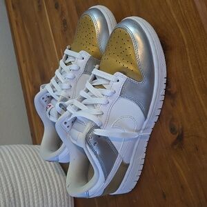 Women's Nike Dunk Low